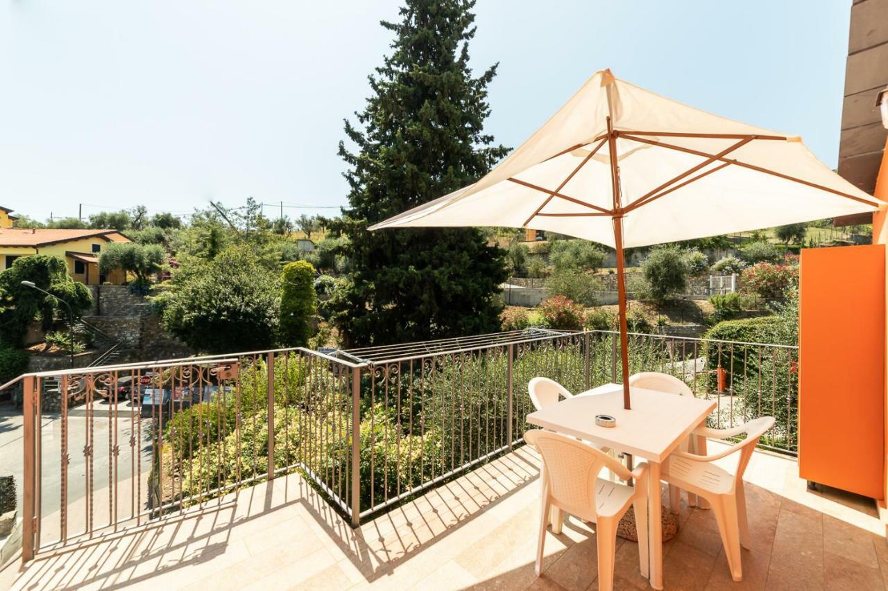 Il Viaggio Bed & Breakfast Diano Marina Exterior foto